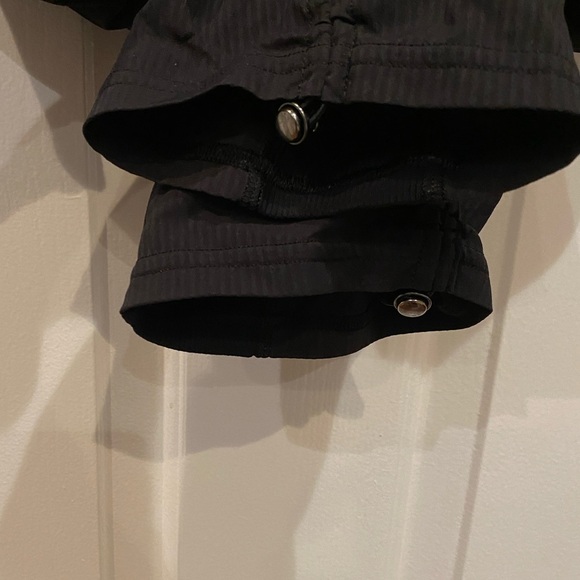 Lululemon Dance Studio Crop black size 4 - Picture 4 of 10
